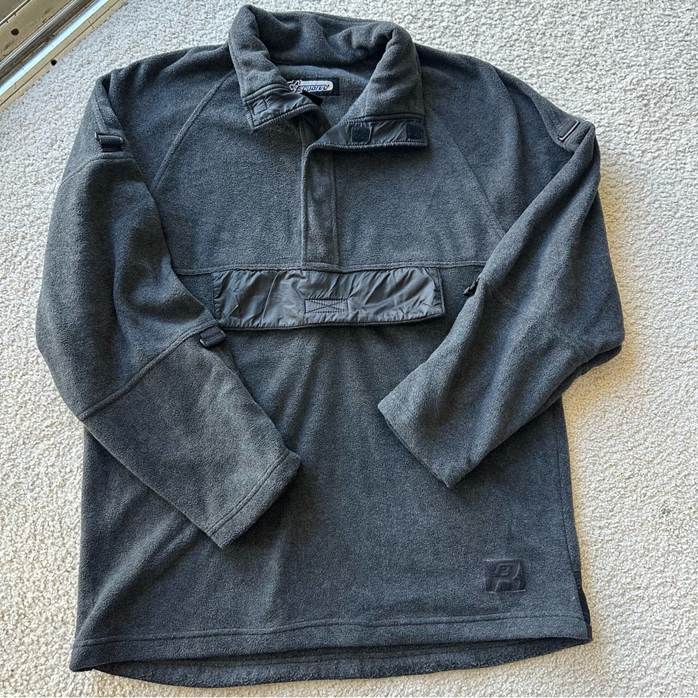 Vintage Gray Pullover – Men’s Medium, Unique Pocket Detail